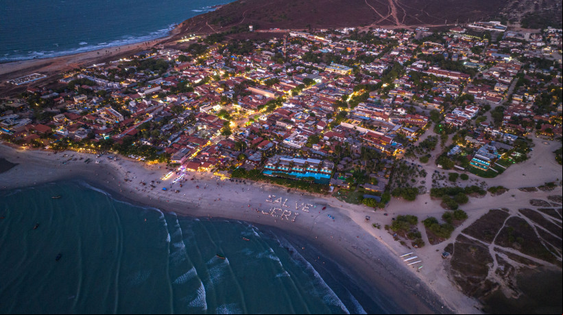 Vila de Jericoacoara é 'cercada' pelo Parque Nacional, o que gera o temor de cobrança pelo o à localidade