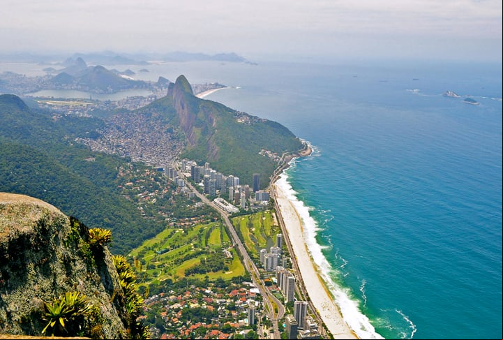 O Rio de Janeiro também tem trilhas como a Pedra do Telégrafo, o Pico da Tijuca Mirim, a Pedra Bonita, Morro da Urca, Pedra Branca, Pedra da Gávea, entre outros.