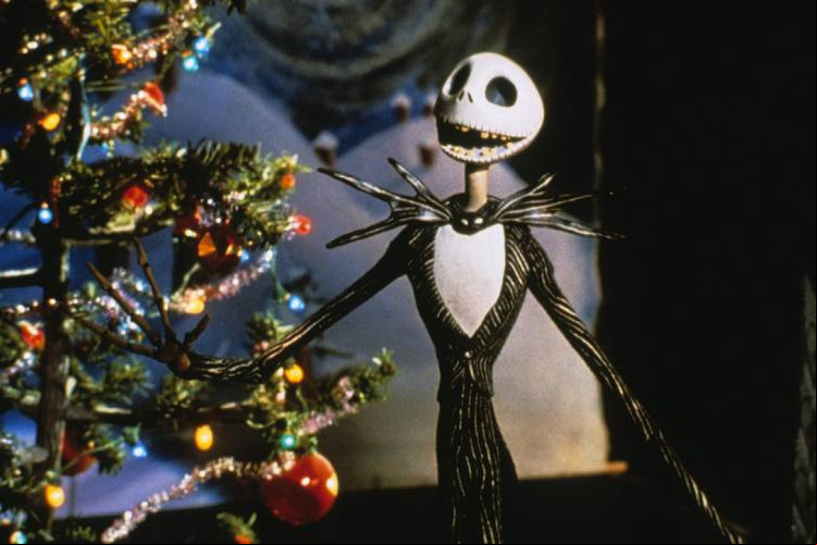Entediado com a mesma velha rotina de gritos e sustos, o Rei do Halloween, Jack Esqueleto, quer espalhar a alegria do Natal. Entediado com a mesma velha rotina de gritos e sustos, o Rei do Halloween, Jack Esqueleto, quer espalhar a alegria do Natal.