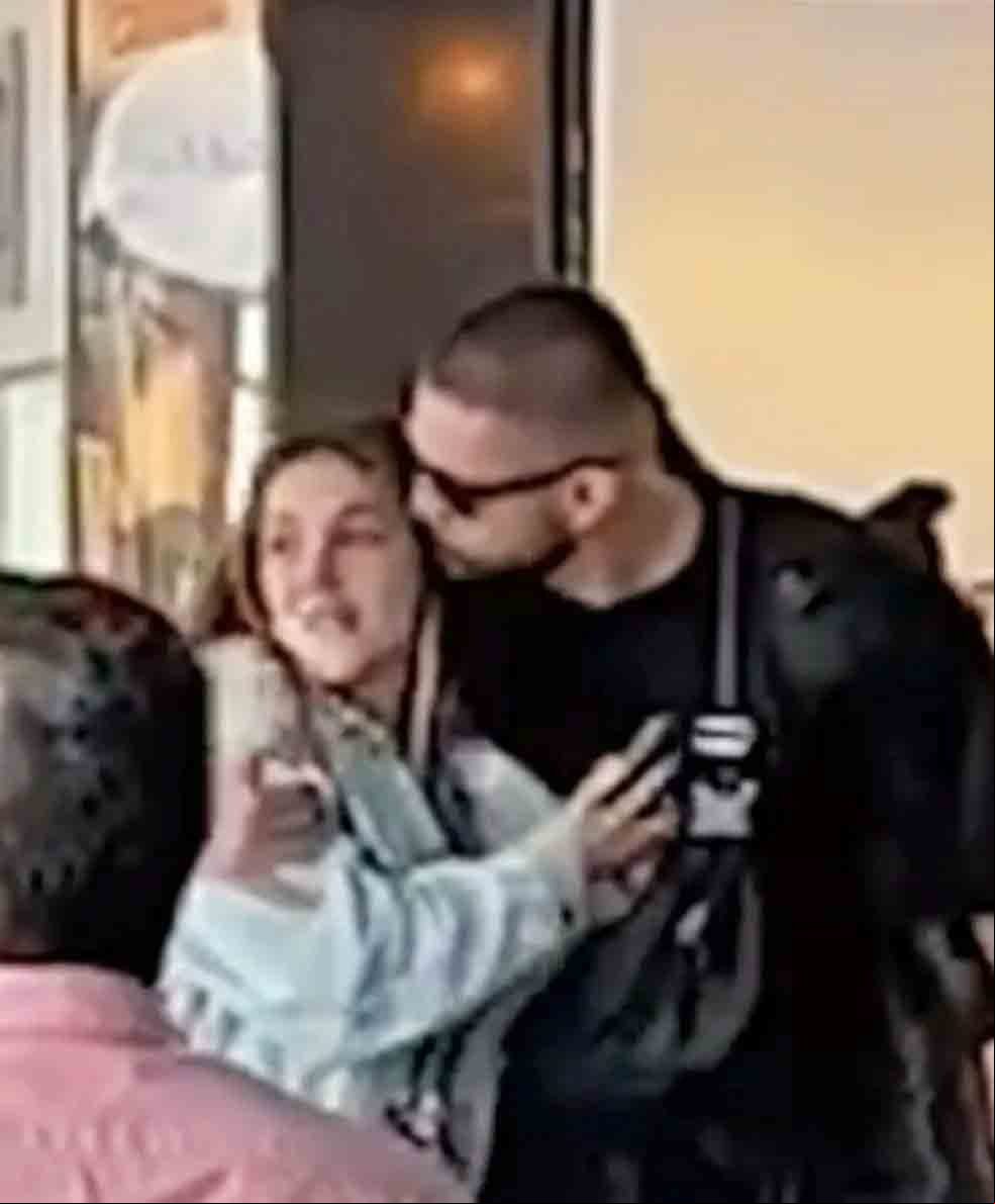 Ingrid Lima foi stylist da cantora, a tratava como amiga e chegou a ficar hospedada em sua casa. Depois que o colunista Léo Dias divulgou imagens de Rodrigo e Ingrid no aeroporto, ele assumiu a traição a Preta. E ela pediu a separação.