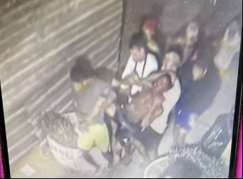 Henrique Marquez de Jesus, de 16 anos, seria o jovem que apareceu em imagens de câmeras de segurança sendo carregado por um grupo de pessoas em Jijoca de Jericoacoara Henrique Marquez de Jesus, de 16 anos, seria o jovem que apareceu em imagens de câmeras de segurança sendo carregado por um grupo de pessoas em Jijoca de Jericoacoara