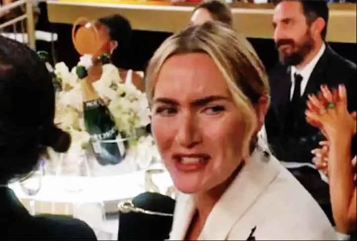 A atriz britânica, que tem cinco premiações do Globo de Ouro no currículo, pareceu reagir com indiferença à vitória da brasileira por seu desempenho no filme “Ainda Estou Aqui”, de Walter Salles.