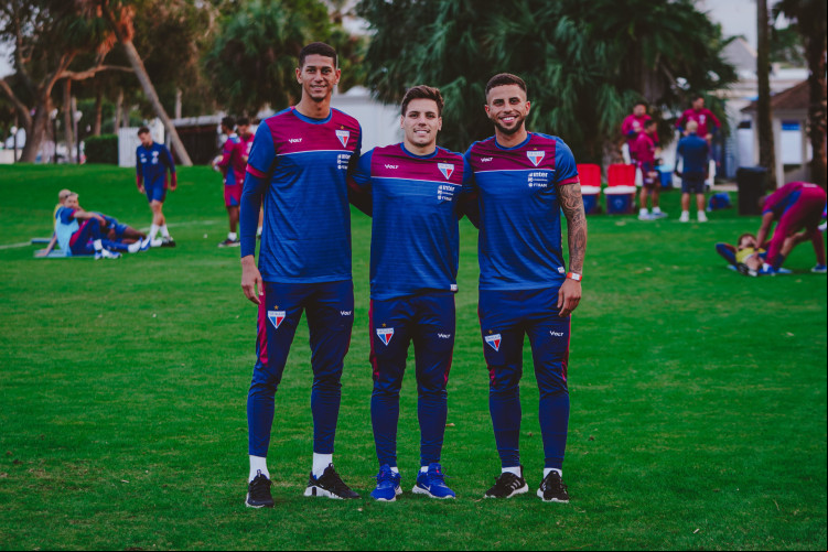 Zagueiro Gustavo Mancha, meia Lucca Prior e atacante Kauê Canela em treino do Fortaleza no Resort Sandpiper Bay, em Port Saint Lucie, na Flórida Zagueiro Gustavo Mancha, meia Lucca Prior e atacante Kauê Canela em treino do Fortaleza no Resort Sandpiper Bay, em Port Saint Lucie, na Flórida