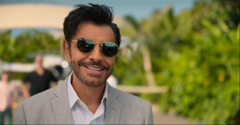 Recentemente, Selena Gomez foi centro de outra polêmica após o diretor e ator mexicano Eugenio Derbez criticar sua performance no filme Emilia Pérez, líder em indicações ao Oscar 2025. Após a repercussão negativa de suas declarações, Derbez pediu desculpas à atriz.
