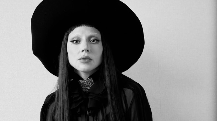 Lady Gaga confirma show em Copacabana