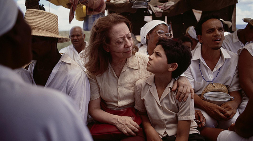 Estrelado por Fernanda Montenegro,