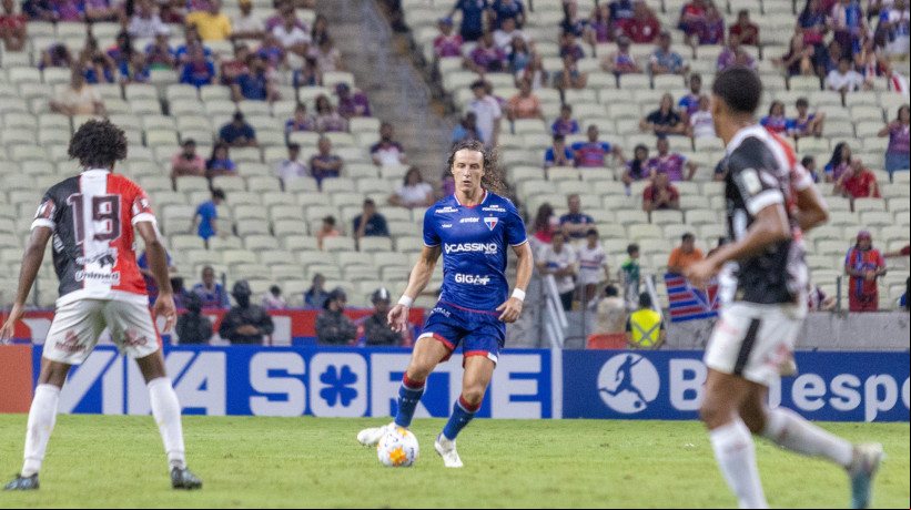 O experiente zagueiro esteve de fora da partida contra o Sport, devido protocolo de concussão