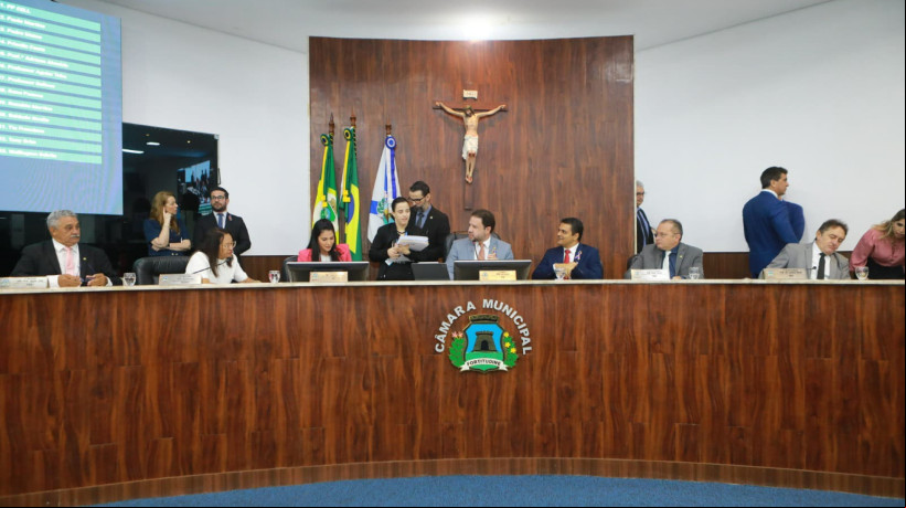 Câmara Municipal de Fortaleza (CMFor) aprova a criação do Espaço Evoluir voltado para atender jovens com TEA e síndrome de Down