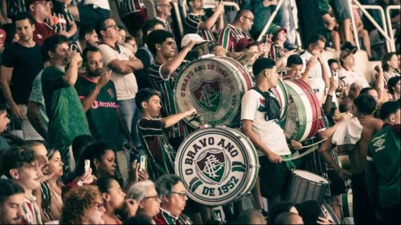 Tricolores comparecem a jogo da Sul-Americana e também de vôlei nesta quinta-feira