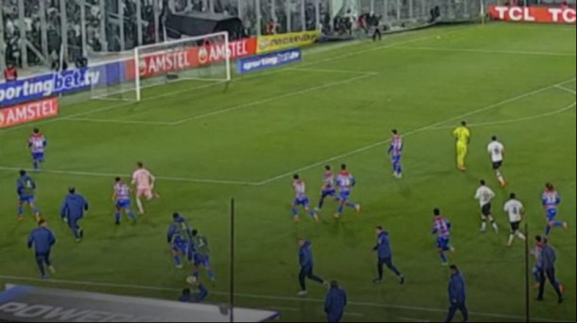 Ministério do Interior chileno alertou à Conmebol que não havia segurança suficiente para retomar a partida após invasão ao campo