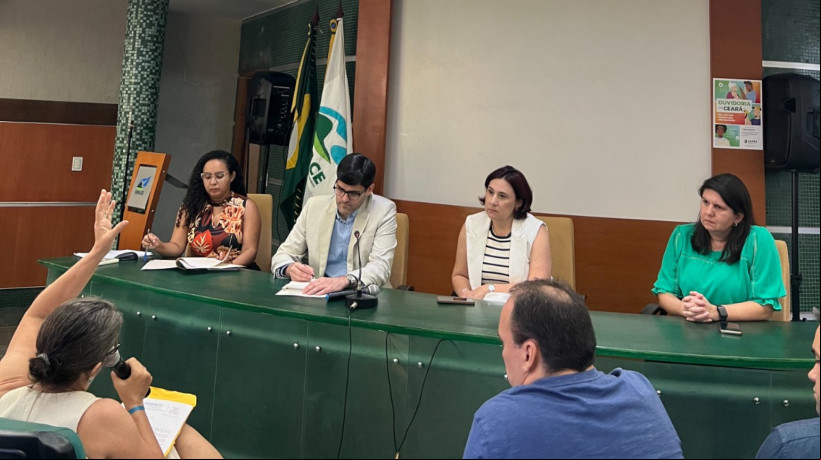 O local onde a Mecesa Embalagens atua, compreende cerca de cinco ruas do bairro Ellery e Presidente Kennedy, segundo uma das moradores que esteve presente na reunião