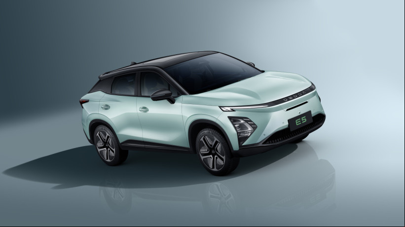 Lançamento da montadora chinesa Omoda e Jaecoo, o SUV elétrico Omoda E5