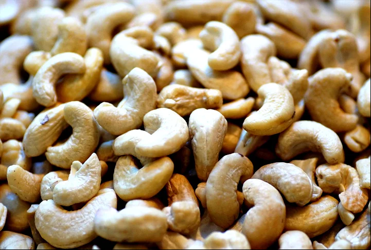 A castanha de caju, por sinal, é um dos produtos de maior qualidade no Piauí. E o estado rivaliza com o Ceará no volume de produção, que faz parte inclusive da pauta de exportações.