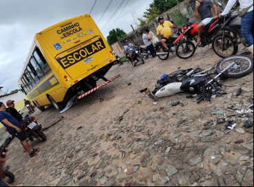 Motociclista morre em colisão com ônibus escolar em Mauriti 