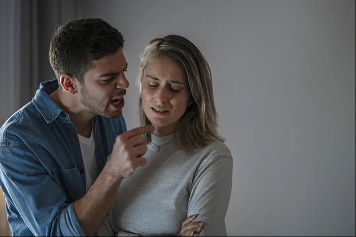 Um assunto que envolve a convivência entre as pessoas e que é sempre motivo de preocupação é o chamado relacionamento tóxico. Como identificar? Como evitar?  No BBB 23, inclusive, um caso chamou atenção e teve repercussão: a relação de Gabriel Fop com Bruna Griphao. 