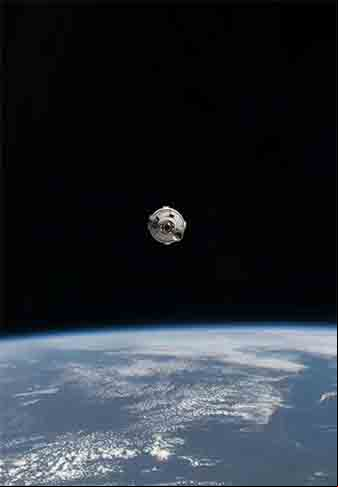 Em pleno espaço, os astronautas têm que ser tecnicamente habilidosos com uma câmera para conseguirem capturar as melhores imagens dos locais por onde am.