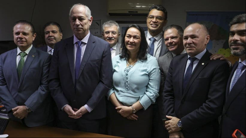 Ciro Gomes se aproximou de bolsonaristas no Ceará