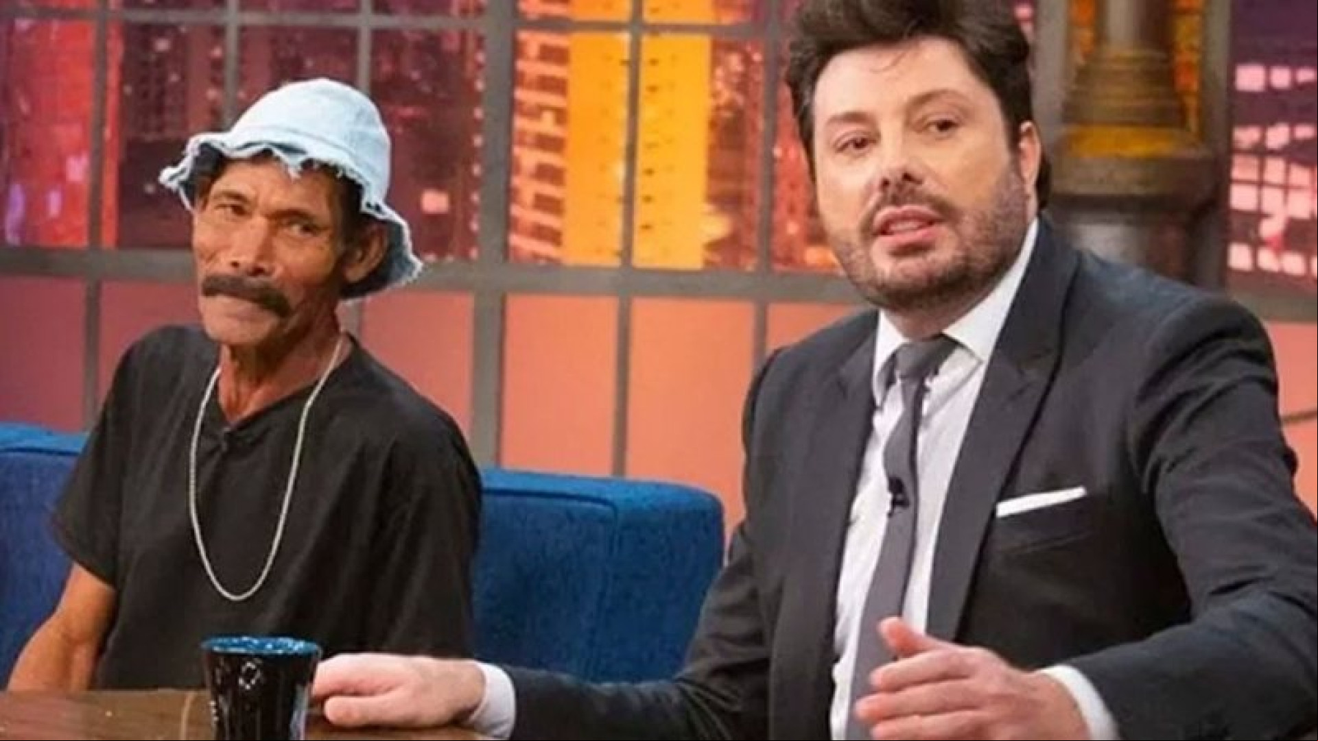 O humorista acumulou quase 300 mil seguidores no Instagram. Madruguinha ganhou popularidade com participações no quadro "Roda Solta", do "The Noite com Danilo Gentili" O humorista acumulou quase 300 mil seguidores no Instagram. Madruguinha ganhou popularidade com participações no quadro "Roda Solta", do "The Noite com Danilo Gentili"