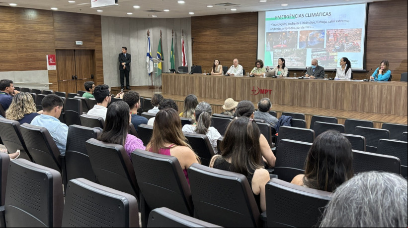Imagem de apoio ilustrativo. O ano com maior registro de acidentes relacionados ao trabalho foi 2024, com 590 ocorrÃªncias 