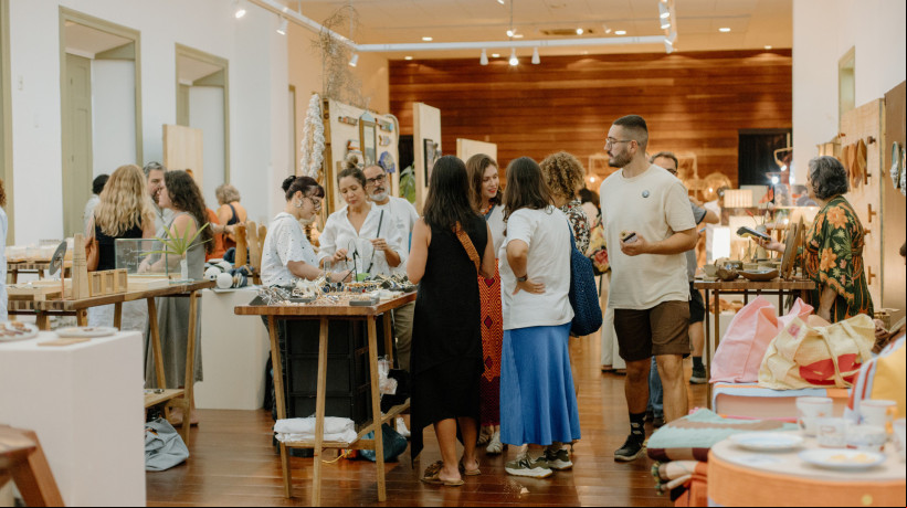 De 10 a 15 de junho, a Feira na Rosenbaum retorna a Fortaleza, com programação gratuita que promove design autoral e artesanato local