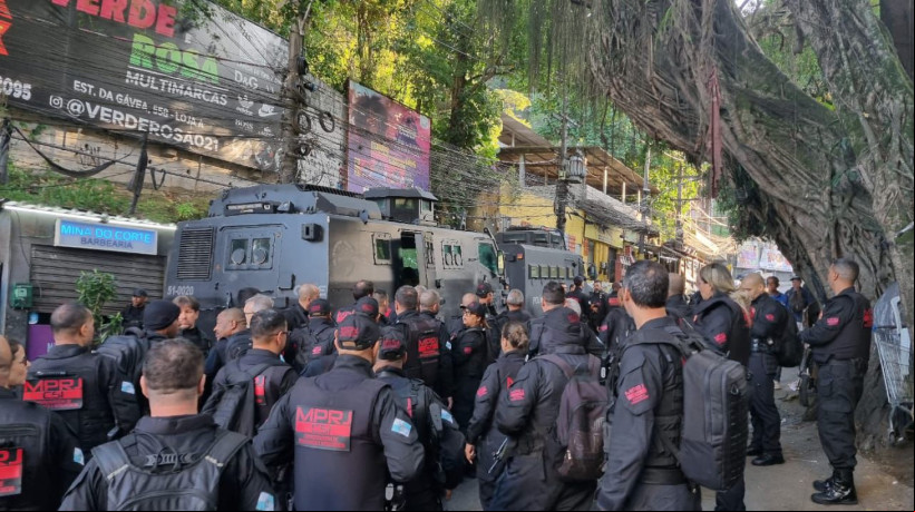 OPERAÇÃO busca cumprir 29 mandados de prisão e 14 de busca e apreensão no Rio
