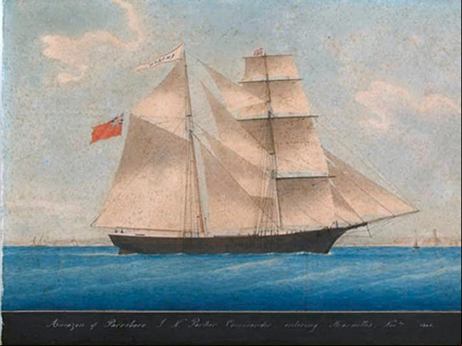 No dia 4/1/1872, o navio mercante Mary Celeste foi achado à deriva e sem tripulação na costa dos Açores, no Oceano Atlântico, por tripulantes canadenses. O navio estava com velas içadas, sem barco salva-vidas e com pertences dos ageiros nas cabines. O último registro de bordo tinha sido de dez dias antes.  