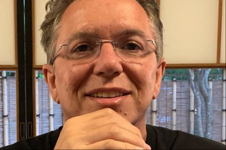  A estrutura toda preta é algo inédito no programa