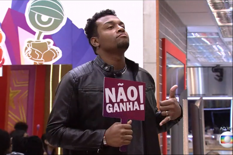 Durante jogo da discórdia ontem, 15, Sarah apontou Nego Di como menos provável de vencer o programa porque seria eliminado