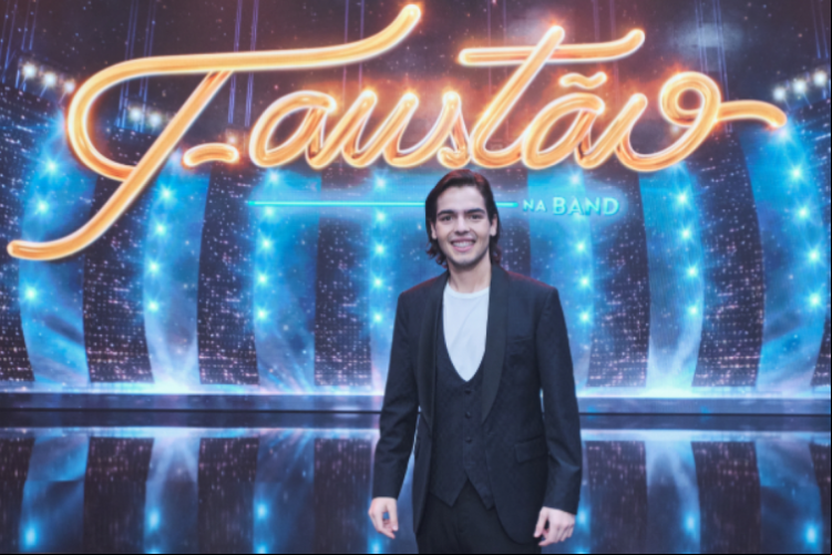 João Guilherme Silva estreou na Band ao lado do pai durante os primeiros minutos de 2022, no Viradão do Faustão