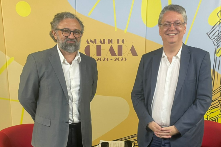 O editor-geral do Anuário do Ceará, Jocélio Leal, ao lado do sócio-diretor da Astor BFA, Célio Fernando Melo. Entrevista ao programa Especial Anuário do Ceará 2024-2025