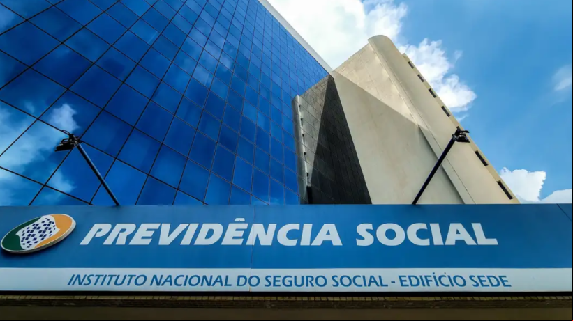 Autoridades investigam esquema de descontos ilegais de entidades em pensões e aposentadorias.