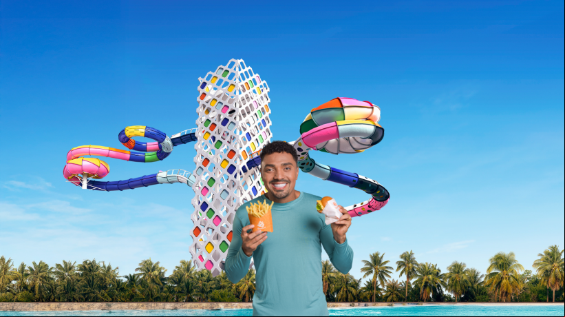 O ingresso individual para o Aqua Park pode ser adquirido por R$ 159 via PIX ou R$ 169 no cartão de crédito. Já o ingresso para o Parque Arvorar sai por R$ 79 no cartão